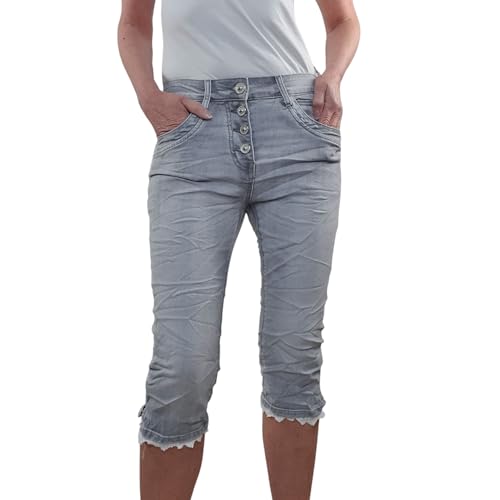 Karostar Damen Denim Bermuda Capri Hose| Kurze Jeans mit weißer Spitzenkante | Capri Hose mit sichtbarer Knopfleiste (DE/NL/SE/PL, Alphanumerisch, XL, Regular, Regular, Denim Grey) Karostar Damen Denim Bermuda Capri Hose| Kurze Jeans mit weißer Spitzenkante | Capri Hose mit sichtbarer Knopfleiste (DE/NL/SE/PL, Alphanumerisch, XL, Regular, Regular, Denim Grey)