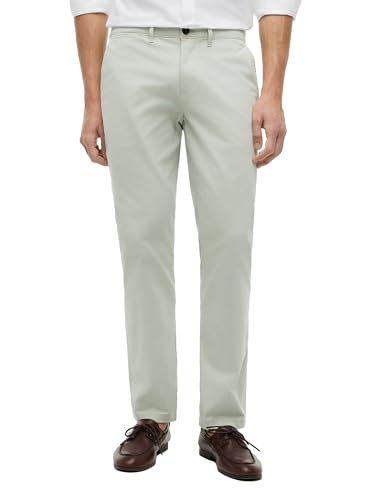 Image of Tommy Hilfiger Men's Stretch Cotton Chino Pants in Slim Fit