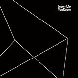 Stock du nouveau magasin Pièces contemporaines pour ensemble. Ensemble NeuRaum.