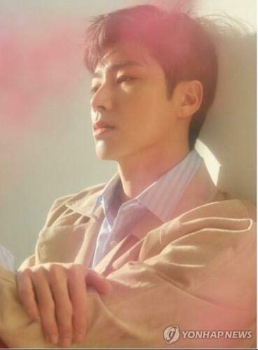 TVXQ U-KNOW YOONHO [TRUE COLORS] 1st Mini Album CD+Photo Book+1p Photo Card