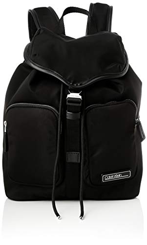 Calvin Klein: Primary Backpack Lg  Mochilas Mujer  Negro  Black   1x1x1 cm  W