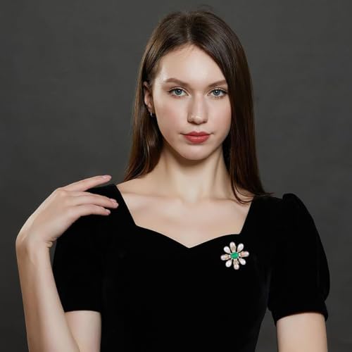 Image of 14K Gold Handcrafted Emerald Brooch with Moissanite and Freshwater Pearls - Vintage Style Floral Corsage, Fashion Coat Accessory Gift