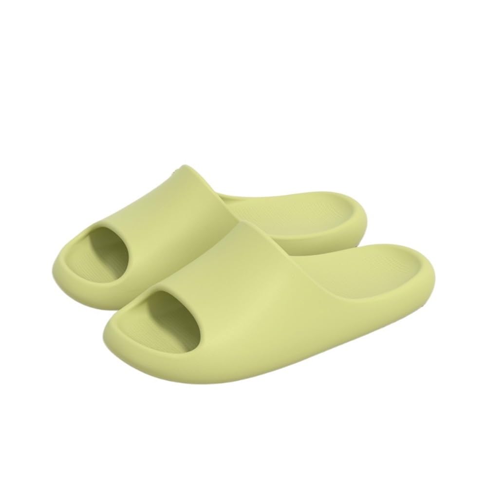 Chaussures de douche pour des matins sereins à la maison