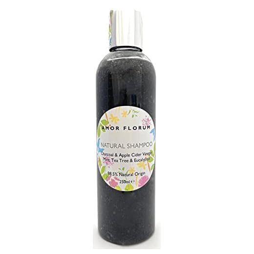 98.5% Natural CHAMPÚ - con ALOE VERA, CARBÓN, VINAGRE DE MANZANA, MENTA, ÁRBOL DE TÉ & EUCALIPTO - 250ml de AMOR FLORUM. Sin Sulfatos, sin Parabenos. Concentrado. pH 5,5 para Pieles Sensibles.
