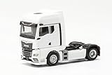 HERPA TRUCKS: Herpa präsentierte auf der Nürnberger Spielwarenmesse 1978 ihr erstes Modellauto im Maßstab 1:87. Durch ihre filigranen Details sind diese Modelle schnell begehrte Sammelobjekte. 1980 stellt Herpa die ersten LKW-Modelle vor. Bereits ein Jahr später sind alle Fahrerhäuser kippbar und mit einer Motornachbildung ausgestattet. Durch die ausgezeichneten Details haben die Herpa-Modelle eine starke Nachfrage erfahren und werden auch als Werbegeschenke sehr geschätzt.