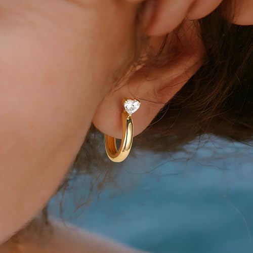 FETTERO Gold Hoop Earrings for Women, 14K Gold Plated Open C Shape Hoops Lightweight Chunky Gold Earrings, Hypoallergenic Gold Earrings for Women Ear Piercing Jewelry Gifts3