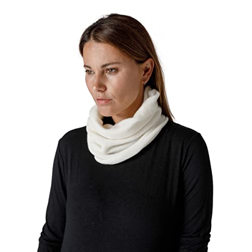 Braga de cuello tubular blanca de cachemira para protegerte del frío invernal con elegancia 1