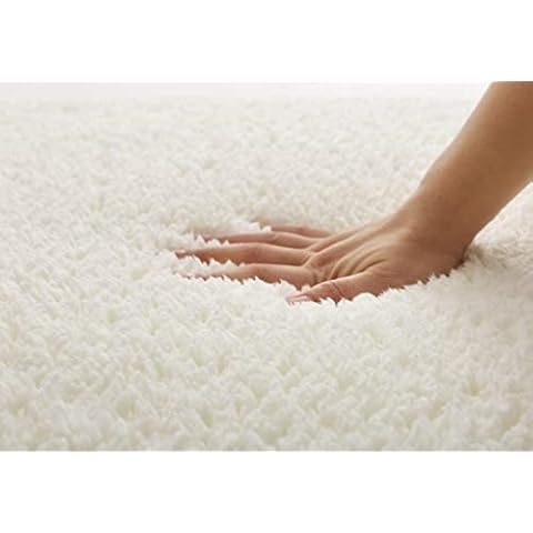 Plain Bedding Luxury Fleece Under Blankets - Super King Cover