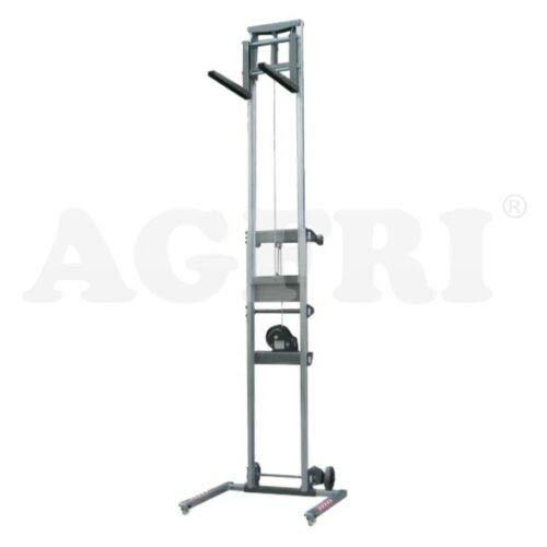 CARRETILLA ELEVADORA MANUAL DE ALUMINIO. Altura máxima: 3.67 metros y Carga máxima elevable 160 kilos.