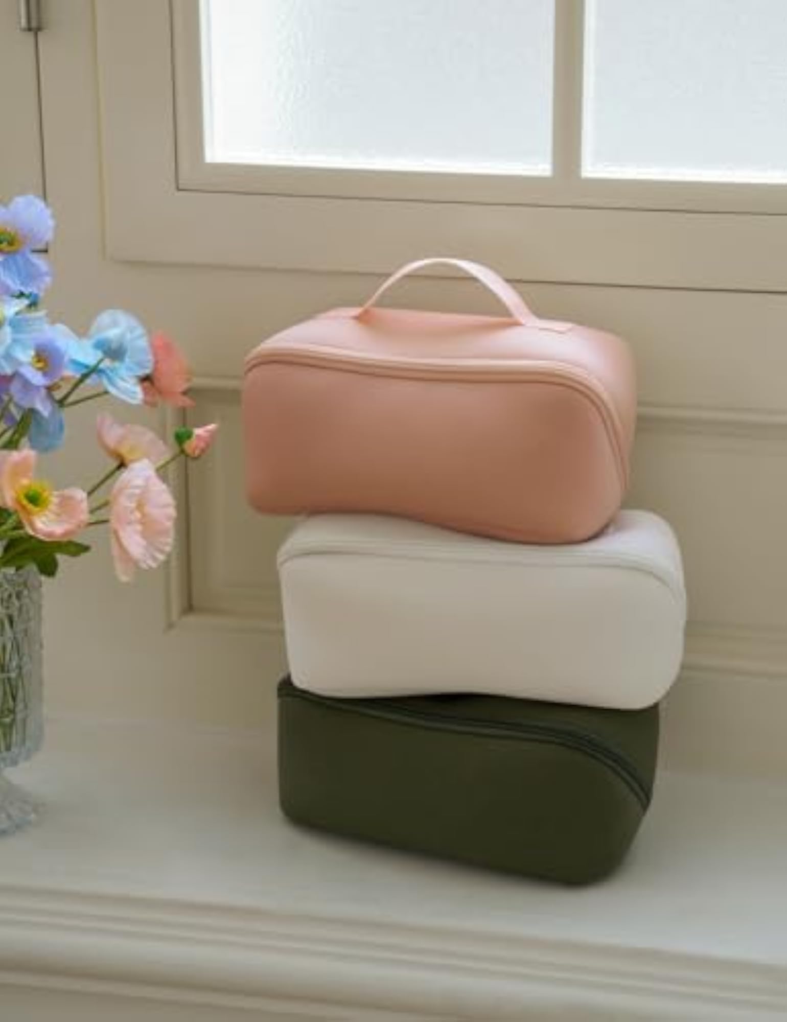 Travel Makeup Bag, Large Capacity Cosmetic Organizer