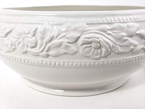 Regent Dolomite Soup Tureen with Ladle, White