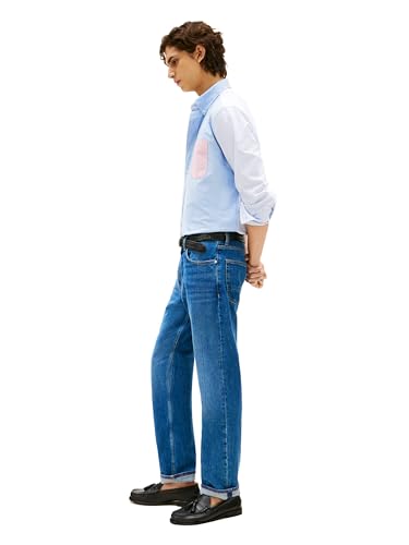 Image of Tommy Hilfiger Men's Straight Fit Stretch Jeans for Men