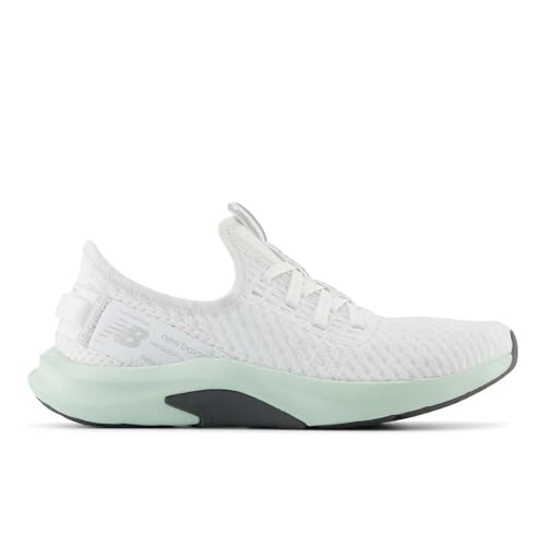 Image of New Balance Women's DynaSoft Nergize Sport V2 Cross Trainer