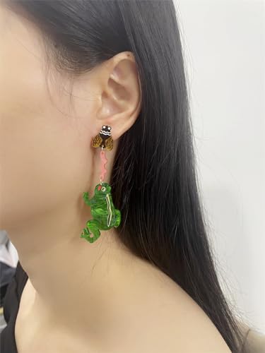Creative Acrylic Frog Dangle Earrings for Women Lightweight Cute Summer Green Animal Eatting Insect Statement Drop Dangling Earrings Exaggerated Fun Halloween Theme Party Jewelry (Moth)3