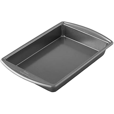Wilton Advance Select Premium Nonstick Oblong Baking Pan Cover
