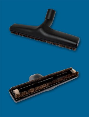AERTECNICA serie AP338 Spazzola 32 mm per pavimento legno 30 cm con setole in crine e ruote feltro