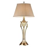 ▶ Lampadaire en alliage épaissi, modèle classique sculpté à la main, pour créer une texture.
