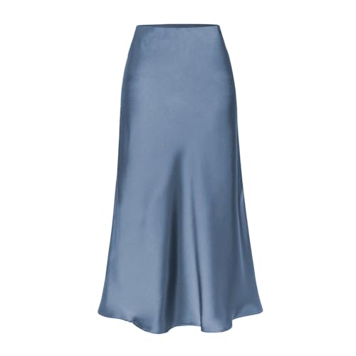 Robe en satin fluide taille haute résolvant le manque d'élégance