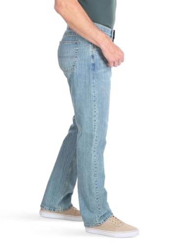 Image of Wrangler Authentics Men's Regular Fit Comfort Flex Waist Jean
