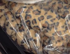 Electric Heated Blanket, 50x60 Throw Size Comfort Soft Heated Throw with Smiley Controller, Classic Leopard Print & 6 Heat