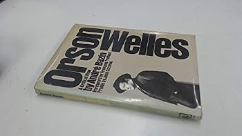 Hardcover Orson Welles: A critical view Book