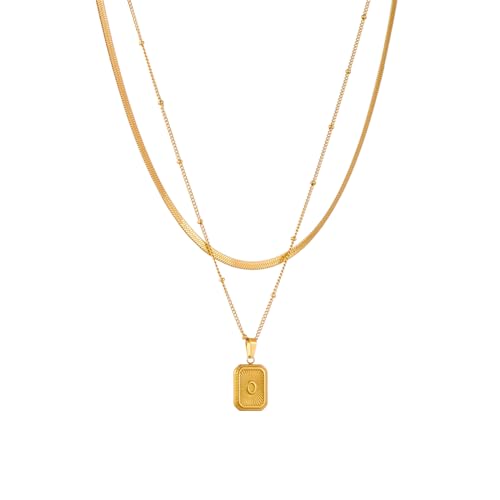 Collier carré géométrique pour sublimer votre robe de soirée dorée