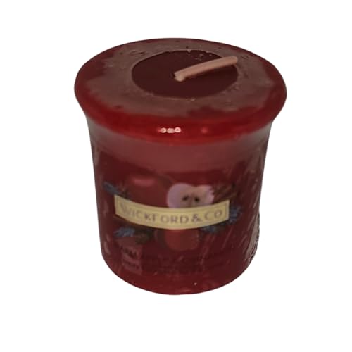 CRWP Wickford & Co Apple & Cinnamon Small Votive Candle with crwp Card.