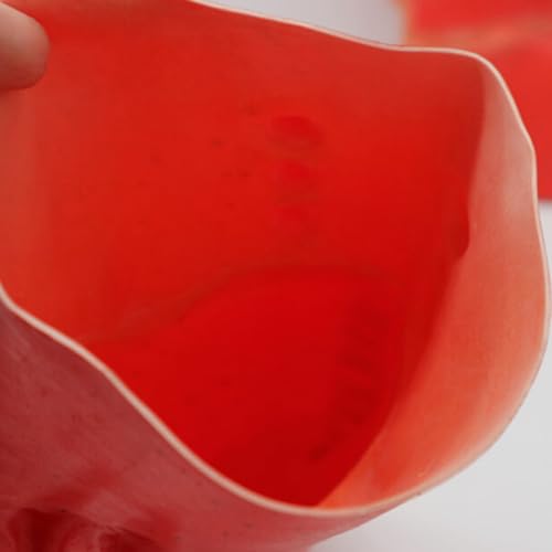 Guantes de escorpión rojos con látex ecológico de gran realismo 2