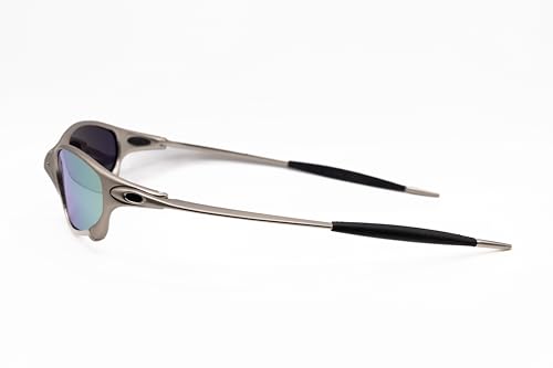 Metal Alloy Unisex Sunglasses – UV Protection for Men & Women - Polarized Gold Mirror Lenses4