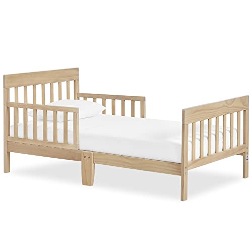 Dream On Me Finn Toddler Bed, Low Floor Wooden Bed, Side Safety Bed Rails, GREENGUARD Gold & BSA Certified, Non-Toxic Paint Finish, New Zealand Pinewood, up to 50 lbs - Vintage White Oak