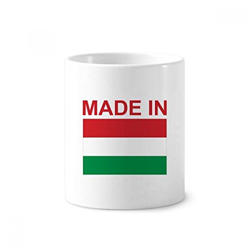 Tasse blanche cadeau Hongrie souvenir original en céramique multicolore