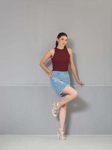Image of Miss Chase Women's Relaxed Mid Rise Regular Non Stretchable Denim Shorts