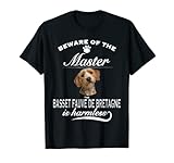 Magnifique t-shirt Basset Fauve de Bretagne pour tout amateur de Basset de Bretagne qui veut montrer à tous les propriétaires de chien qu'il est un père Basset de Bretagne. Un must have pour chaque propriétaire du Basset Fauve de Bretagne. T-shirt de Noël. Méfiez-vous du maître.