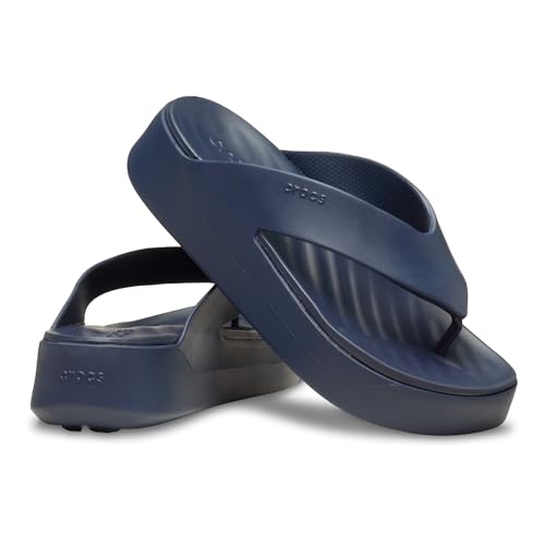 Image of Crocs Women's Getaway Platform Sandals