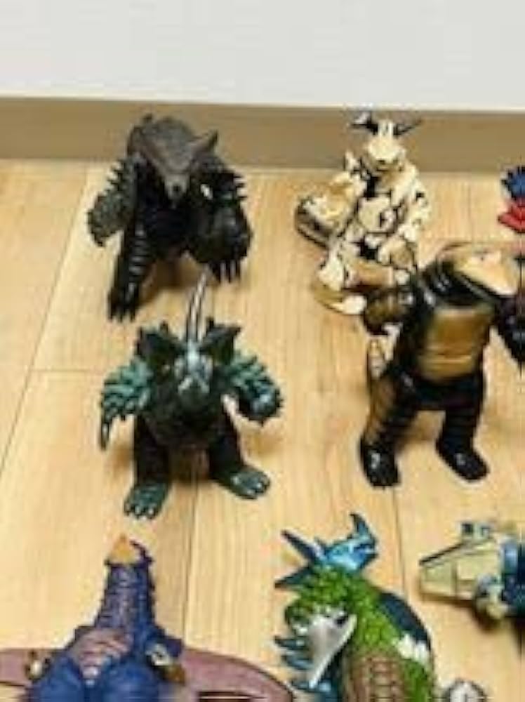 ウルトラマン・怪獣シリーズ　ソフビ指人形フィギュア大量まとめ売り【希少】 ☆希少品☆】ウルトラマン怪獣 指人形 ソフビ 円谷プロ 27体