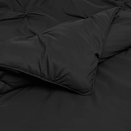 Image of Amazon Basics 2 Piece All-Season Soft Down Alternative Lightweight Breathable Comforter Bedding Set, Pinch Pleat, Twin /TwinXL, Black, Geometric