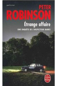 Etrange Affaire [French] 2253123196 Book Cover
