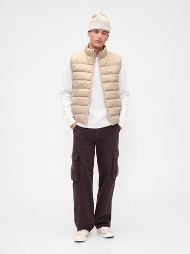 Image of GAP Men's Logo Lightweight Puffer Vest