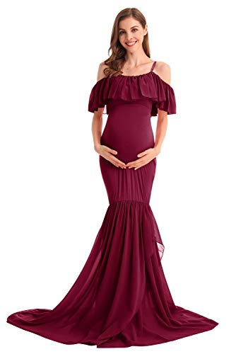 In tinta unita, spalline sottili, scollatura in chiffon con volant e spalle scoperte, jersey aderente dal petto fino sopra le ginocchia. Questo abito con spalle scoperte in chiffon è completamente foderato sul corpo e completamente chiuso. Il fondo in chiffon a sirena con volant è montato per permetterti di mostrare il tuo bel pancione.