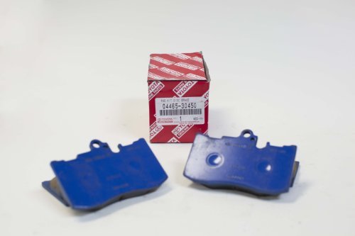 Toyota Genuine Parts 04465-30450 Front Brake Pad Set