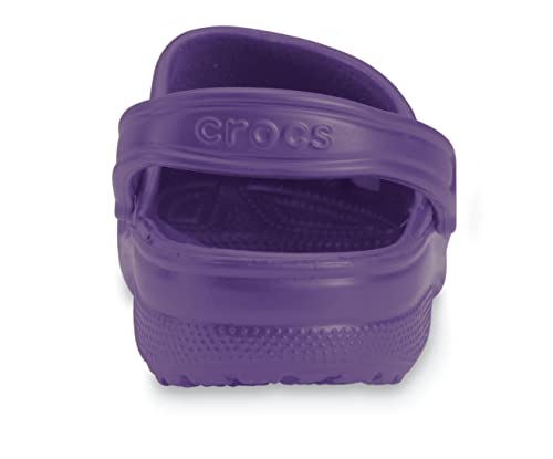 Crocs Europe B.V. 10001
