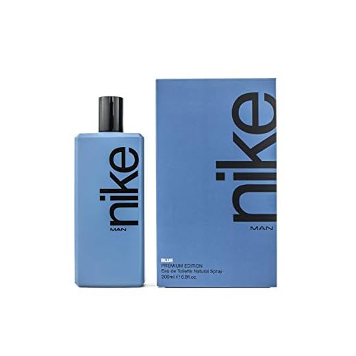 NIKE - Blue 200 ml, Colonia Hombre, Perfume Formato Spray, Eau de Toilette Natural y Masculina, Aroma Frutal Amaderado, Fragancia Fresca, Elegante y de Larga Duración