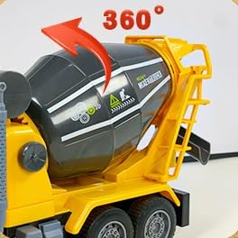 Cementmixer Met Wielen Op Een Bouwwerf Stock Afbeelding - Afbeelding