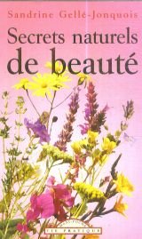 Paperback SECRETS NATURELS DE BEAUTE 4.95$ [French] Book