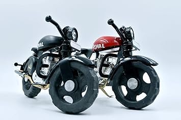 Pihura Die-Cast Bullet Bike Toy - Realistic Metal Motorcycle Model with Side Stand - Perfect Collectible & Decorative Miniature - Red 3
