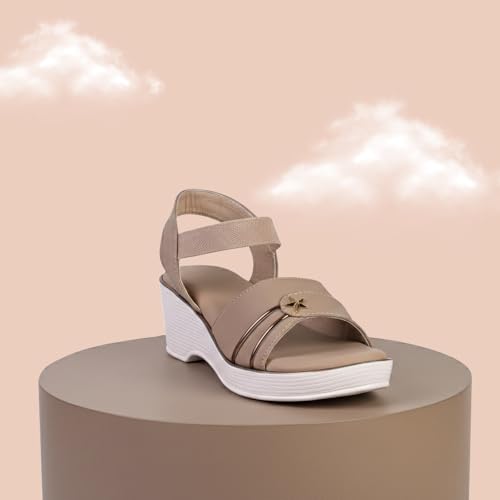 Image of Margot Lane Women Wedges Sandal