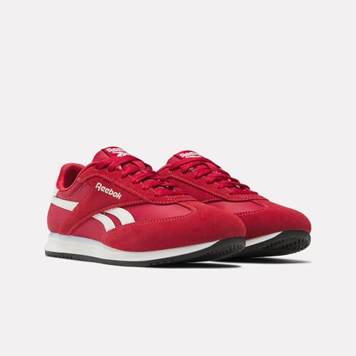 Reebok Women's World 70 Sneaker3