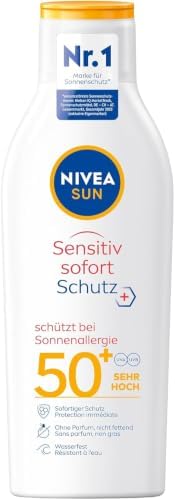 NIVEA SUN Sensitiv Sofortschutz Sonnenlotion LSF 50+ (200 ml), Sonnencreme mit LSF 50+ für empfindliche Haut, wasserfester & parfümfreier Sonnenschutz bei Sonnenallergie