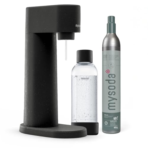 Mysoda: Woody Set - Wassersprudler aus erneuerbarem Holzkomposit Material mit 1L Quick-Lock BPA-frei Plastikflasche und CO2-Zylinder - Schwarz