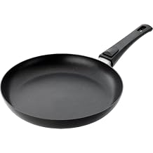 Scanpan URBAN 10.25 Inch Fry Pan - Detachable Handle Saves Space, Compatible with Gas and Electric Stovetops, Metal Utensil Safe, Oven Safe to 500F, Dishwasher Safe